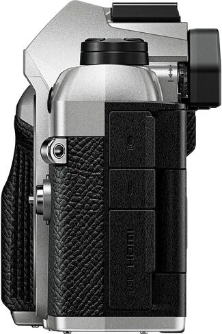 OM System Olympus OM-5 Mark II 20.4MP 4K Video Digital Camera Body Bundle in Kuwait