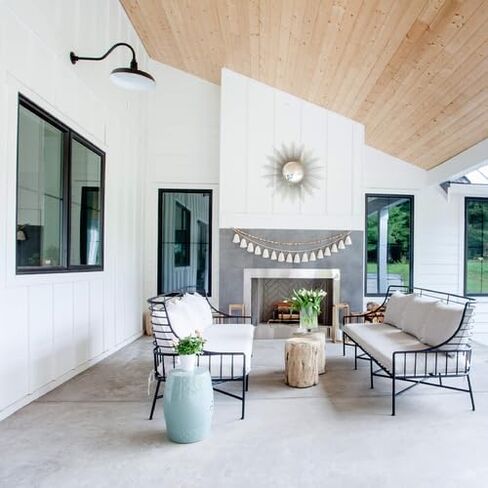 Dolan Designs Black Gooseneck Barn Light with 18" Shade in Saudi Arabia
