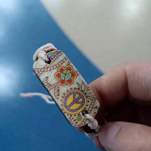 بوهو سوار للنساء قابل للتعديل الجلود التفاف سوار علامة السلام سوار مضفر معصمه بيان الصيف الشاطئ مجموعة مجوهرات للنساء الفتيات عيد ميلاد عطلة هدية in Kuwait