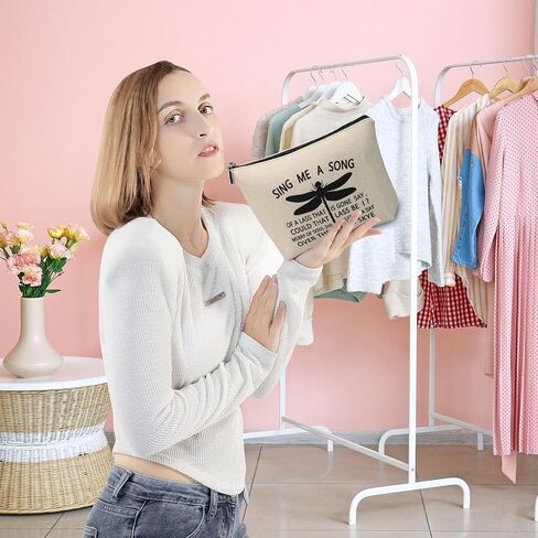 هدايا مستوحاة من Sasenach، أكياس سكاي بوت سونغ، غني لي أغنية من فتاة ذهبت، حقائب مكياج، هدايا اليعسوب (غني لي أغنية) in Saudi Arabia