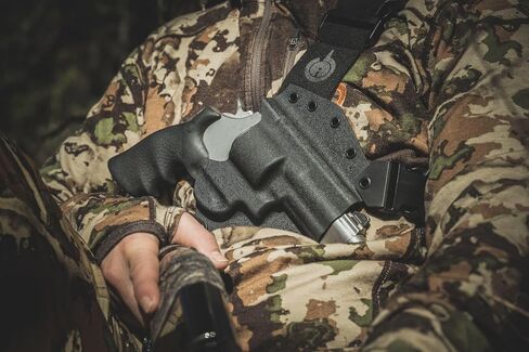 GunfightersINC Kenai Chest Holster for a Sig P320 X-Ten, Right Hand, Mas/Grey-Coyote Tan in Saudi Arabia