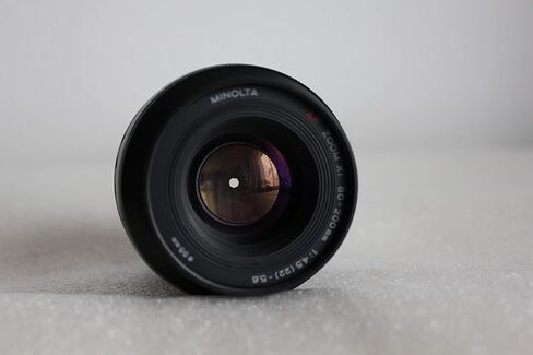 Minolta 80-200mm f4.5-5.6 AF Zoom Lens for Maxxum, Dynax & Alpha Camera in Saudi Arabia