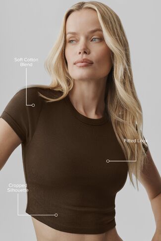 Alo Yoga Cropped Timeless Tee - Espresso in Kuwait