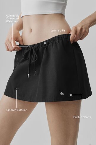 Alo Yoga Low-Rise Best Bet Skirt - Black in Saudi Arabia