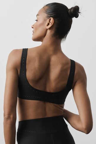 Alo Yoga Airlift Superstar Bra - Black in Saudi Arabia