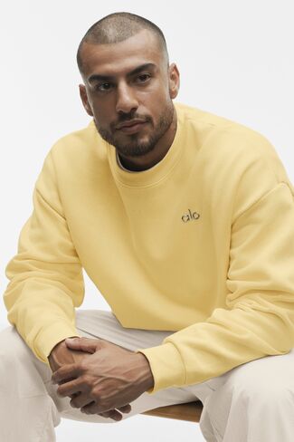 Alo Yoga Accolade Crew Neck Pullover - Warm Butter in Saudi Arabia