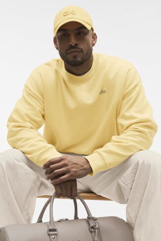 Alo Yoga Accolade Crew Neck Pullover - Warm Butter in Saudi Arabia