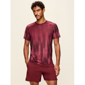Old Navy Slim Fit Performance Vent T-Shirt - Reddy Or Not in Kuwait