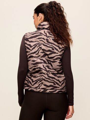 Old Navy Core Puffer Vest - Black Zebra in Kuwait