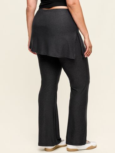Old Navy Mid-Rise CloudMotion Skirt Pants - Dark Heather Gray in Kuwait