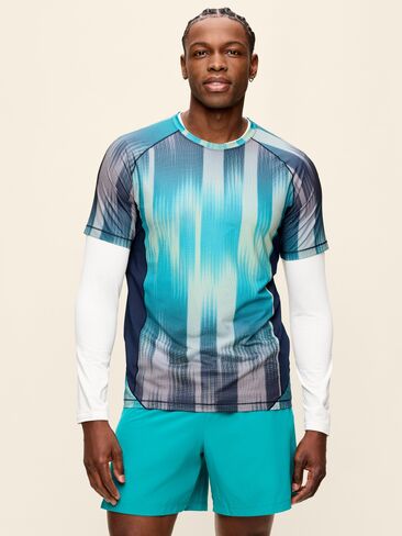 Old Navy Slim Fit Performance Vent T-Shirt - Winter Lake in Saudi Arabia
