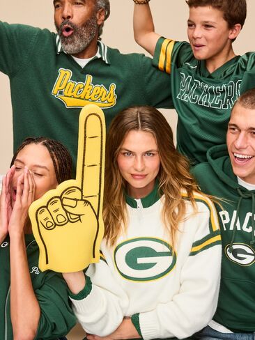 تي شيرت Old Navy Green Bay Packers Snug Crop للنساء - Green Bay Packers in Kuwait
