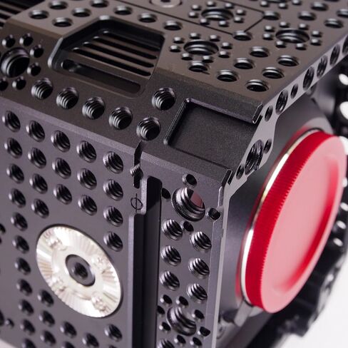 قفص XLCS لبلاك ماجيك Pyxis 6K 12K | L Mount Cinema Rig | تصميم وحدات مع نقاط تركيب متعددة | ثبات محسّن لتصوير الفيديو، وتوافق مع محدد المناظر الإلكتروني (EVF). in Kuwait