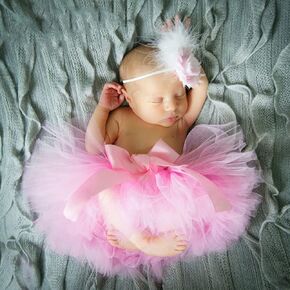 2pcs/Set Newborn Babys Outfits Photography Props Vintage Bowknot Tutu Skirt with Floral Headband Infant Photo Shoot Clothes (1# Pink) in Kuwait