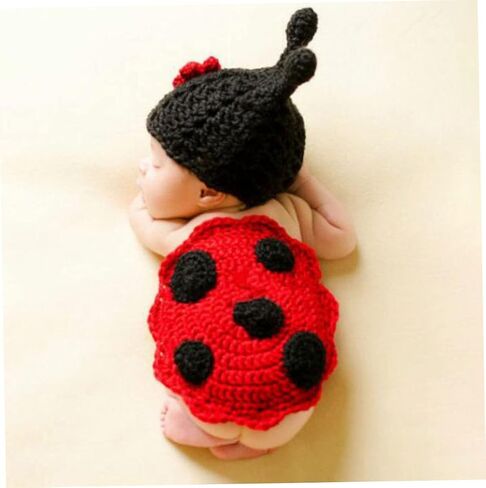 Baby Ladybug Photography Prop Outfits, Crochet Ladybug Cape for Photo Shoot in Kuwait