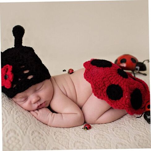 Baby Ladybug Photography Prop Outfits, Crochet Ladybug Cape for Photo Shoot in Kuwait