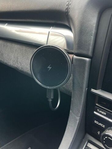 Phone Mount Charger LHD for Porsche 991/981 / 718 911 Cayman Boxster in Kuwait