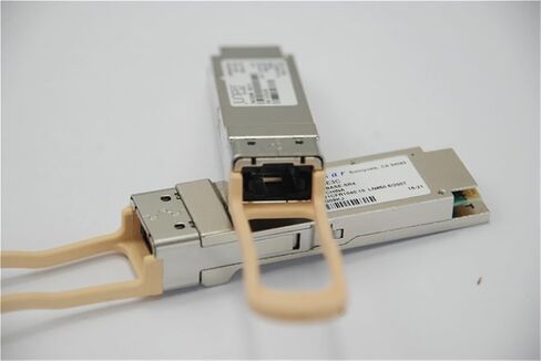 FTL410QE3C QSFP 40G SR4 Optical Module Fiber Optic Module in Saudi Arabia