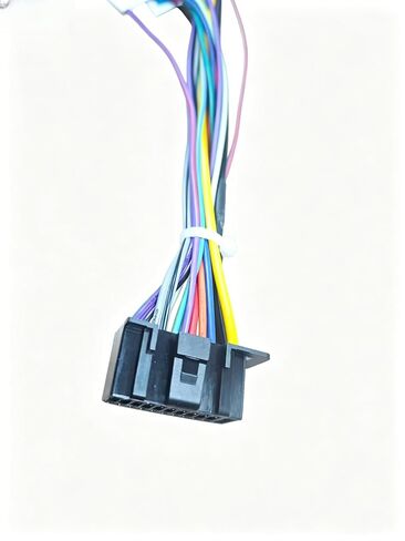 22-Pin to 16-Pin Car Stereo Wiring Harness Adapter, Universal ISO Stereo in Saudi Arabia