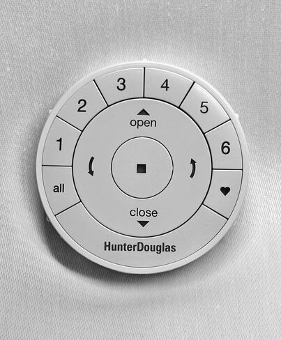 Hunter Douglas PowerView Remote Control (Gen 2) in Saudi Arabia