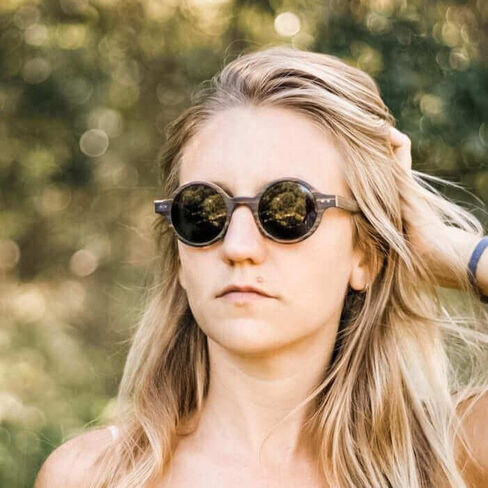 Capelle Miami Flic Polarized Wooden Sunglasses in Kuwait