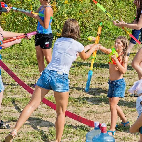 Leitee 48 Pieces 25 Inches Crayon Water Guns Bulk Long Water Shooters Water Suction Gun Water Squirters Summer Outdoor Beach Pool Party Game Toys for Kids Teens Adults Party Favors Supplies, 4 Colors in Saudi Arabia