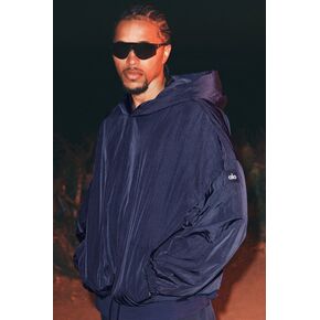 Alo Yoga Axis Hooded Pullover - Navy in Saudi Arabia
