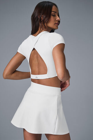 Alo Yoga Alosoft Cropped Backspin Short Sleeve - White in Kuwait