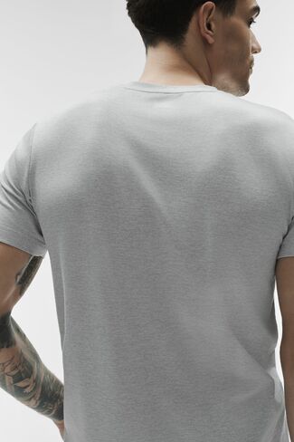 Alo Yoga Conquer Reform Crewneck Short Sleeve - Vintage Athletic Heather in Saudi Arabia