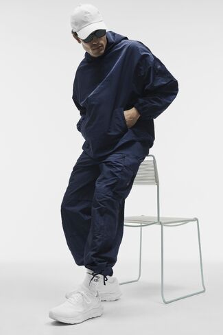 Alo Yoga Axis Hooded Pullover - Navy in Saudi Arabia
