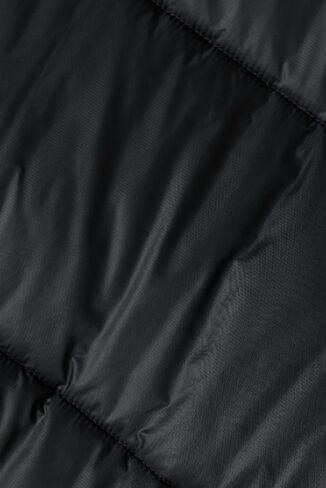 Alo Yoga Cold Front Puffer Jacket - Black in Saudi Arabia