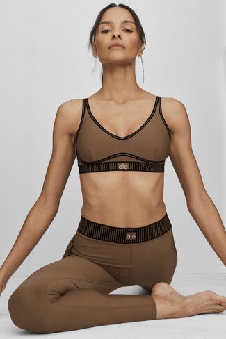 Alo Yoga Airlift Line Up Bra - Java Brown in Saudi Arabia
