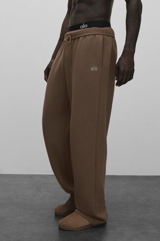Alo Yoga Accolade Straight Leg Sweatpant - Java Brown in Saudi Arabia