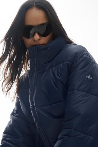 Alo Yoga Cold Front Puffer Jacket - Navy in Saudi Arabia