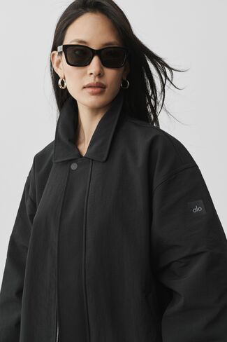 Alo Yoga Duality Bomber Jacket - Black in Saudi Arabia