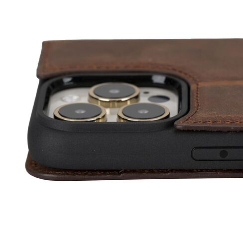 VENOULT Wallet Case for iPhone 14 Plus 6.7", MAgnetic Detachable Compatible with Magsafe, Genuine Leather 2 in 1 Folio Case for Man or Women, Vintage Brown in Saudi Arabia