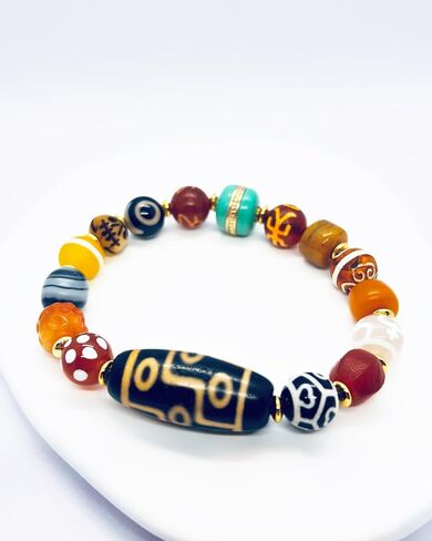 Handmade Beads Bracelet for Men Women, Retro Ethnic Style Agate Healing Crystal Stretching Bracelet, 9-Eyed Dzi & Carnelian Meditation Prayer Jewelry, Unique Spiritual Gift in Kuwait