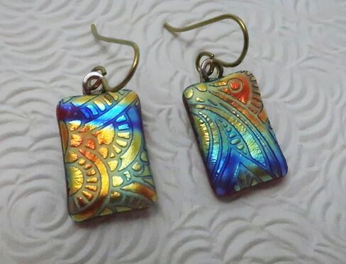 Lightweight Red Gold Peach Fused Dichroic Glass Niobium Dangle Earrings N101 in Kuwait