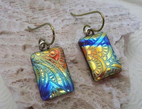 Lightweight Red Gold Peach Fused Dichroic Glass Niobium Dangle Earrings N101 in Kuwait