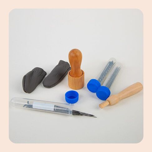 CATOPIA Wool Felting Needles, Wool Felting Tools, Wool Felting Supplies, Poking Needle Storage Box, Needle Box. Including 1 Premium Three-Needle Pen with 3 Needles and 30Pcs Needles in 3 Sizes. in Saudi Arabia