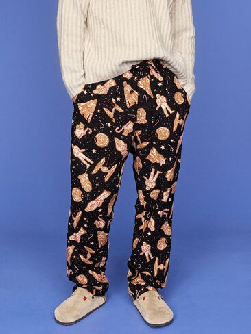 Old Navy Old Navy x Star Wars™ Flannel Pajama Pants for Men - Star Wars Cookie (Match the Fam!) in Kuwait