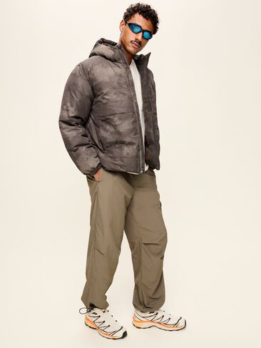 Old Navy Water-Resistant Utility Puffer Jacket - Brown Print in Kuwait