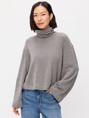 Old Navy Long-Sleeve Oversized Turtleneck Sweater - Heather Greay On in Saudi Arabia