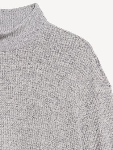 Old Navy Oversized Mock-Neck Long-Sleeve Top - Panther in Saudi Arabia