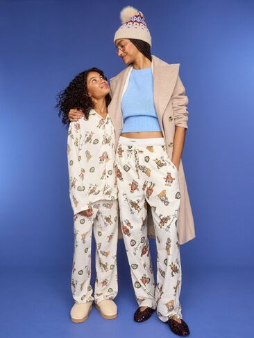 Old Navy Old Navy x Disney Muppets Oversized Graphic T-Shirt for Women - Disney Muppets (Match the Fam!) in Kuwait