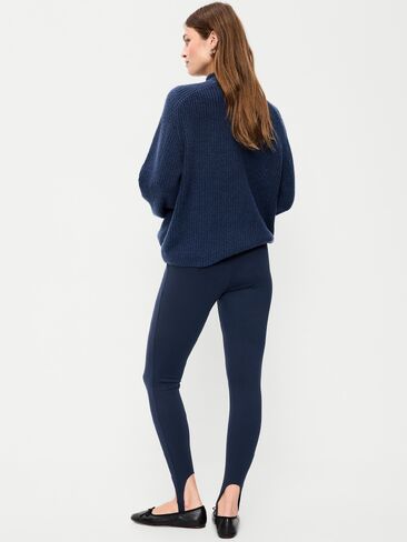 Old Navy High-Waisted Stirrup Leggings for Women - In the Navy in Kuwait