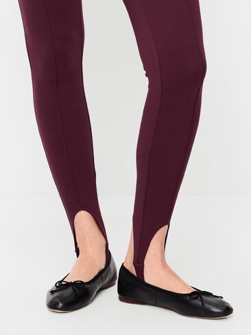 Old Navy High-Waisted Stirrup Leggings for Women - Red Raisin in Kuwait