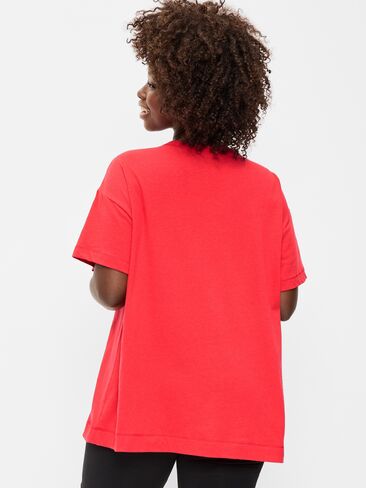 Old Navy Peanuts™ Snoopy Oversized Tunic T-Shirt - Scotty Red in Saudi Arabia