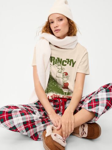 Old Navy Dr. Seuss™ Grinch T-Shirt - Creme De La Creme in Saudi Arabia