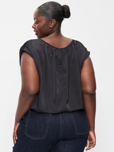 Old Navy Boatneck Drapey Bubble-Hem Top - BlackJack in Saudi Arabia